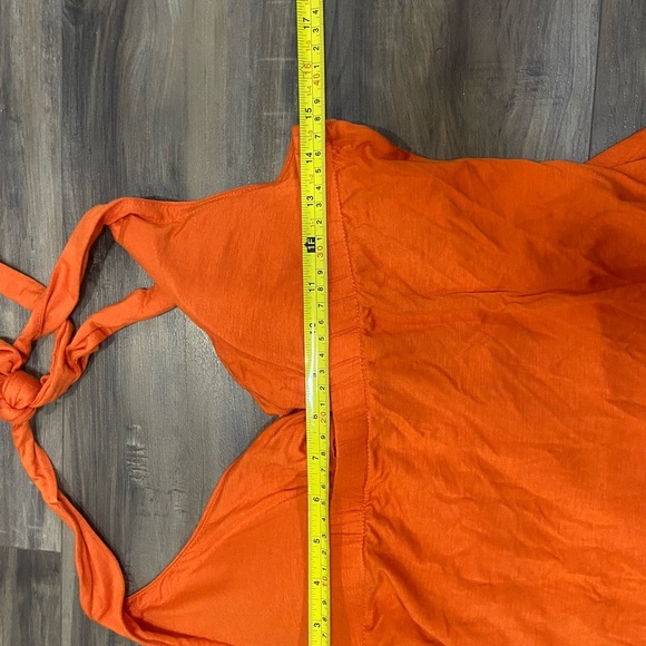 Banana Republic NWOT Orange Halter Neck Top With Wood Buckle Detail - Picture 7 of 7